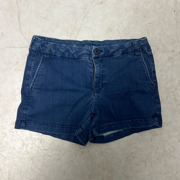 CPJ Jean Shorts - Blue Jean Shorts - Great Condition - Size 6 - Picture 1 of 3
